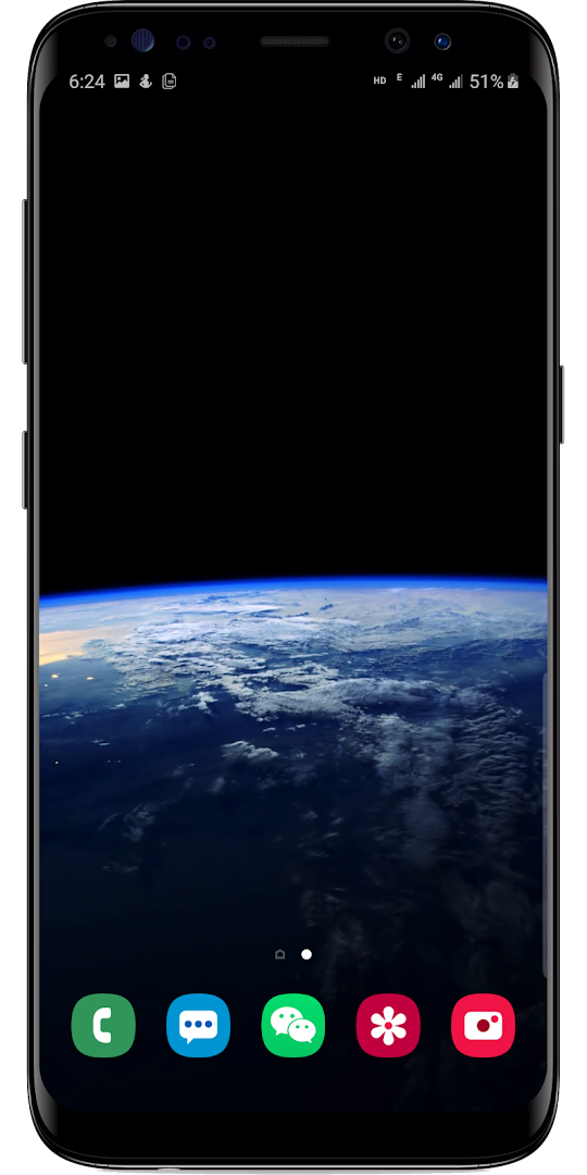 Wallpaper selection screen listing various 3D Earth scenes, each with a thumbnail preview.